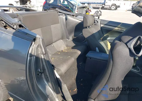 2003 Mitsubishi Eclipse Spyder Gs z USA, uszkodzony, nr VIN 4A3AE45G13E078441